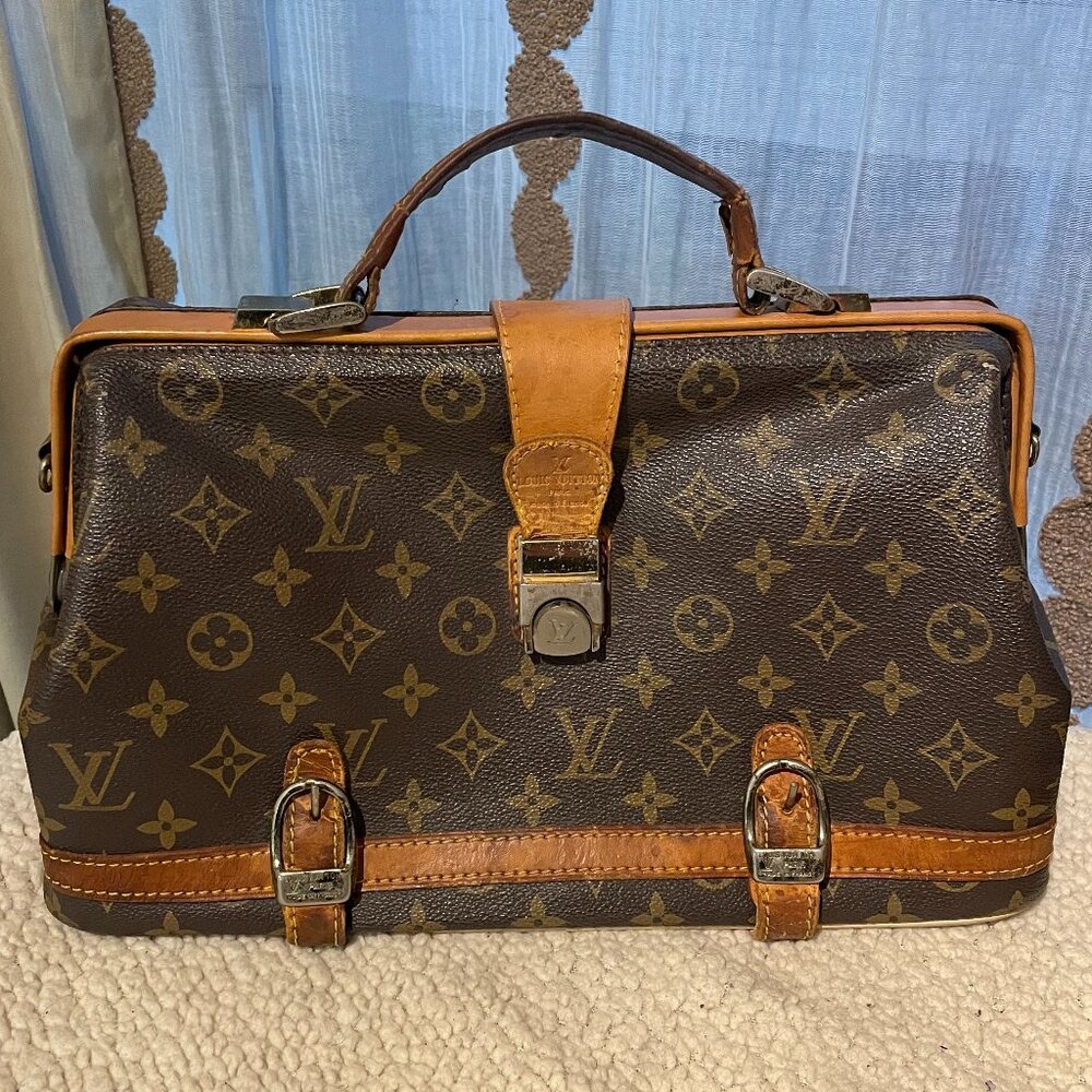 Vintage Leather 1970's Louis ? Monogram Doctors Bag Satchel Bag Handbag... Real?